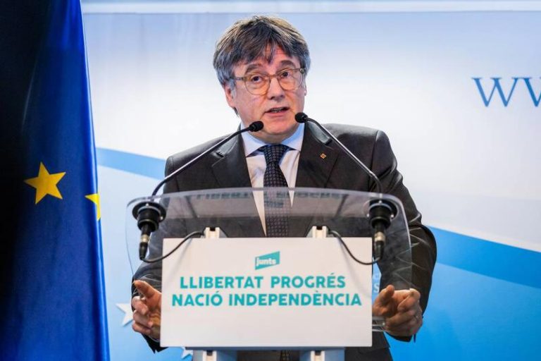 Puigdemont (Junts) critica que el PSOE también definía como «chantaje» los decretos ómnibus del PP