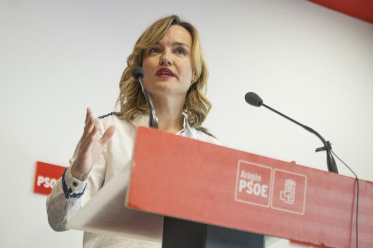 Pilar Alegría asume el cargo de secretaria general del PSOE Aragón