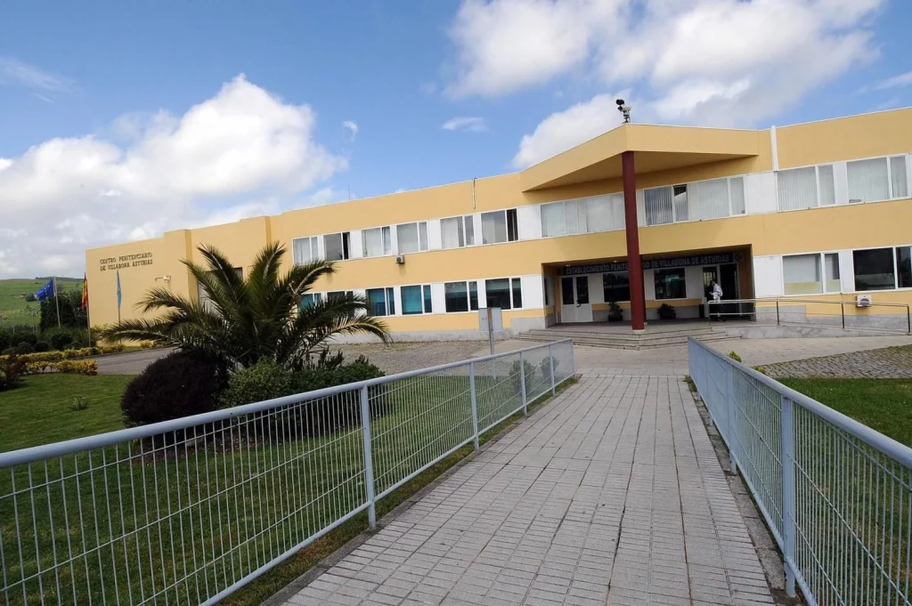 Isabel Carrasco, sus asesinas piden perdón diez años después: Su vida en la cárcel 3 Moncloa 21cfa1be 59cf 4738 858a d993302b557d source aspect ratio default 0 Moncloa