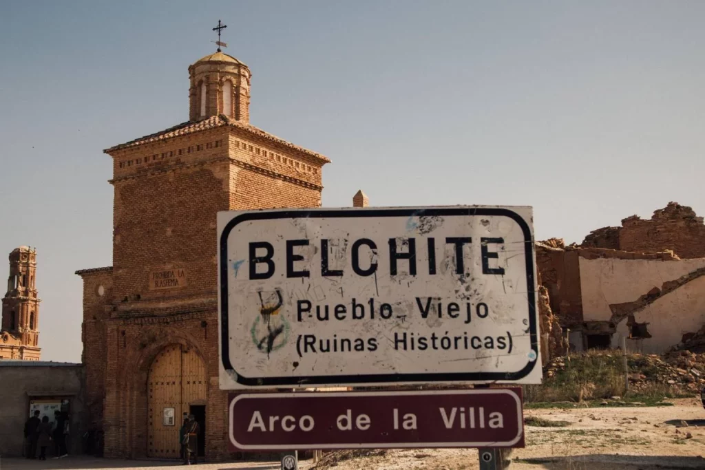 Si Walking Dead tuviera un pueblo español, sería este que está pronto a desaparecer 23 Moncloa Cuándo visitar Belchite