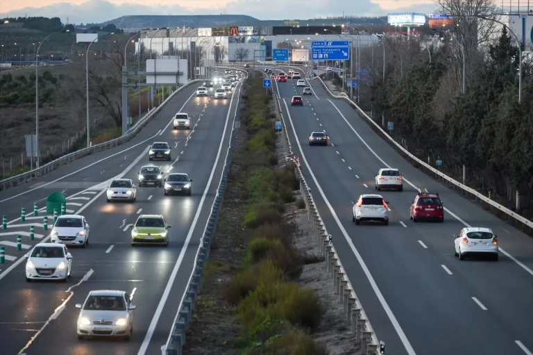 El este de Madrid pide un carril bus vao por las obras de Conde de Casal y de la A-3