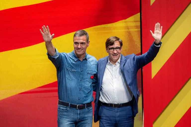 Salvador Illa se desliga de la realidad frente a Madrid con ‘ayuda’ de Gesop