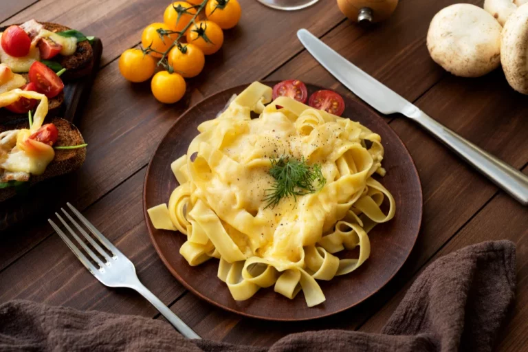 Domina la pasta Alfredo como un chef con este truco Michelin infalible