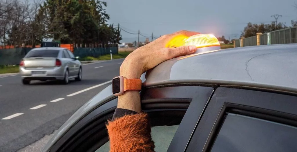 La DGT lanza la alerta por motoristas atrapados en una espiral de deudas por un truco viral 28 Moncloa La DGT y el cambio radical que se aplicará a partir de 2026