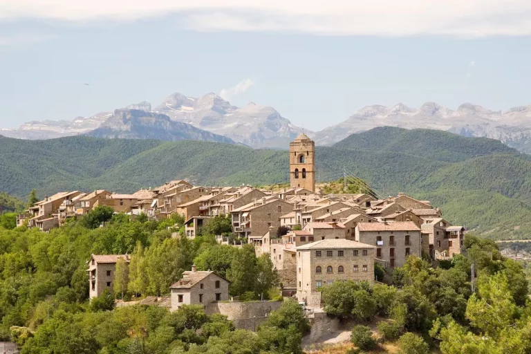 Este encantador pueblo cerca de Barcelona ha sido distinguido por la ONU por su gestión sostenible