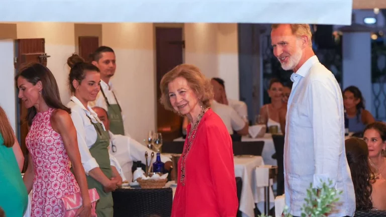 El histórico gesto de Felipe VI que enaltece a la reina Sofía