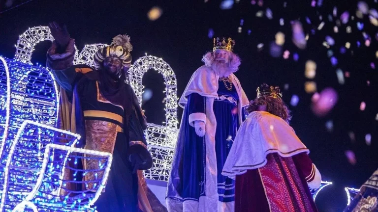 AEMET en alerta máxima la borrasca de Reyes congelará la Cabalgata con lluvia y frío