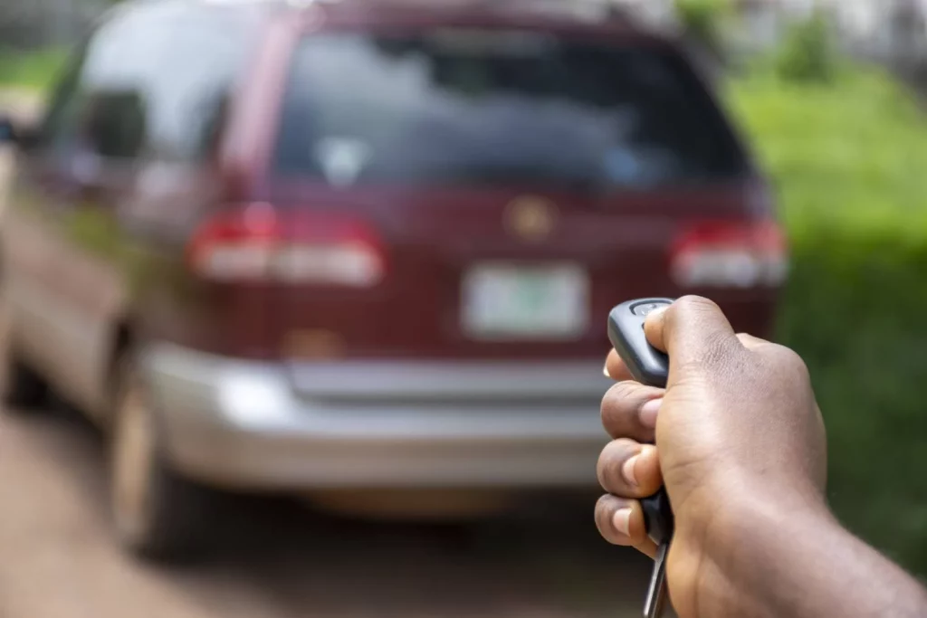 Los métodos de delincuencia pare el coche que más asustan en España 