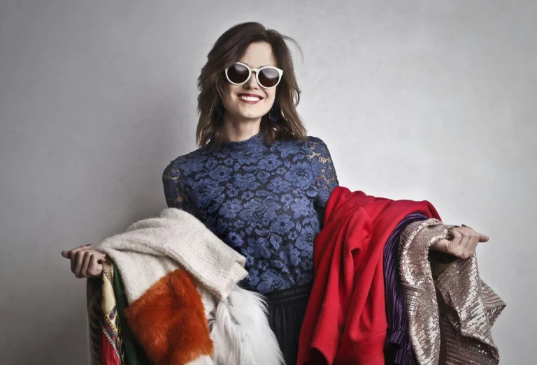 Esta chaqueta de Stradivarius es un éxito total y ya tiene el color de la primavera 2025