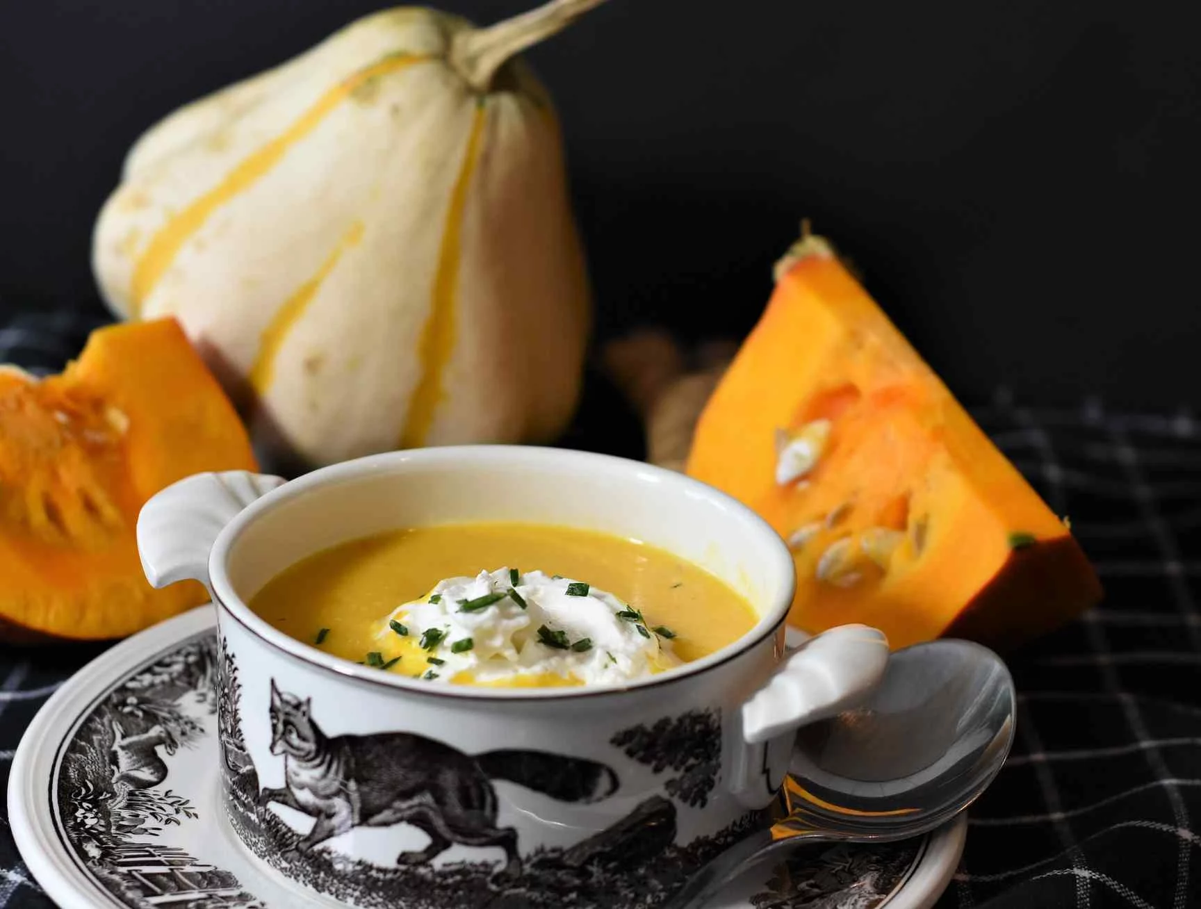 Este es el alimento español que hace temblar al aguacate con 15 veces menos grasa 1 Moncloa LA CALABAZA: UN TESORO DE LA GASTRONOMÍA ESPAÑOLA