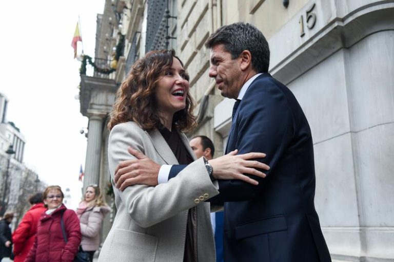 Mazón critica la «brutal» campaña del PSPV y agradece ser comparado con Ayuso: «Es un referente»