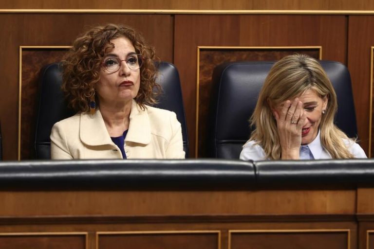 Hacienda reafirma su postura ante Trabajo: advierte que si el SMI no tributa, quedará estancado