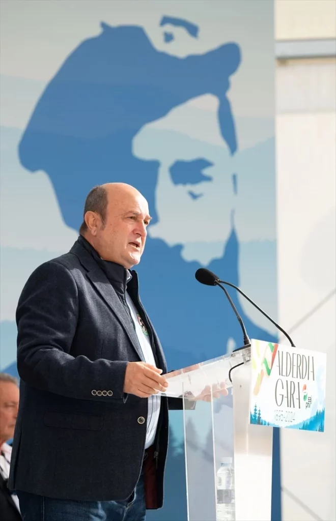 EuropaPress 6362826 presidente eaj pnv andoni ortuzar interviene acto pnv motivo 121 Moncloa