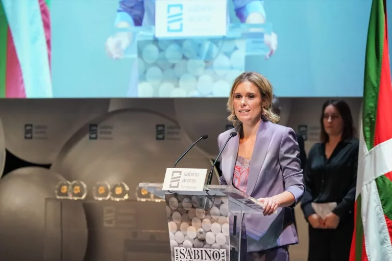 Mireia Zarate, así es la mujer de la que todos hablan en el PNV