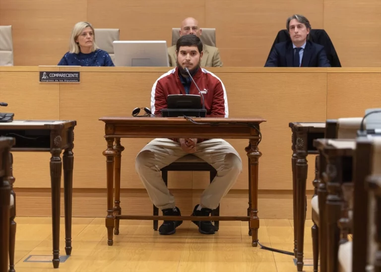 El PP se va de la comisión del 17A ante la «vergüenza» de la declaración de un condenado por los atentados de 2017