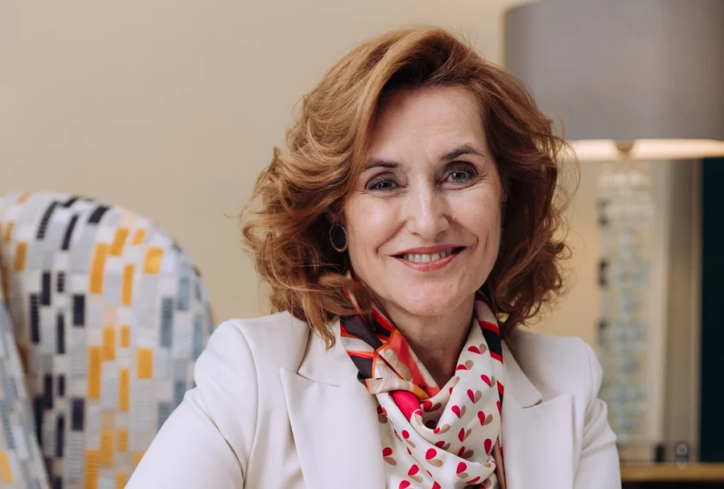 DKV espera al «4 de marzo» para decidir sobre Muface, pero las primas ahuyentan a los funcionarios 1 Moncloa Laura González-Molero, presidenta de DKV, en plena negociación de Muface