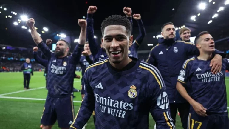Los favoritos ‘cumplen’ en los playoffs de la UEFA Champions League