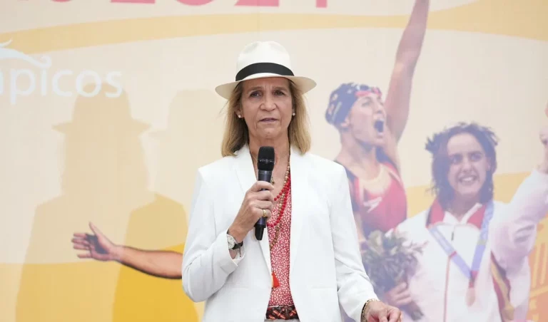 El motivo por el que la infanta Elena no asistirá a la boda de Nicolás de Grecia