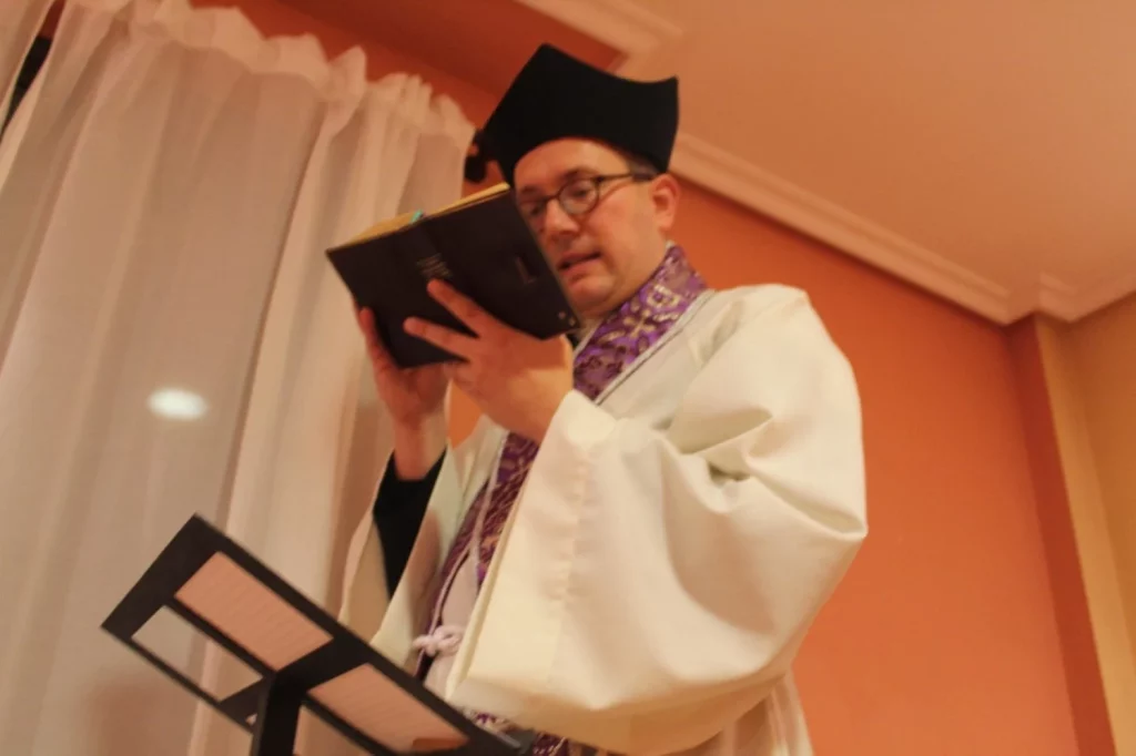 Las exmonjas de Belorado amplían su equipo espiritual con un 'cura' alemán 2 Moncloa WhatsApp Image 2025 02 19 at 09.52.29 Moncloa