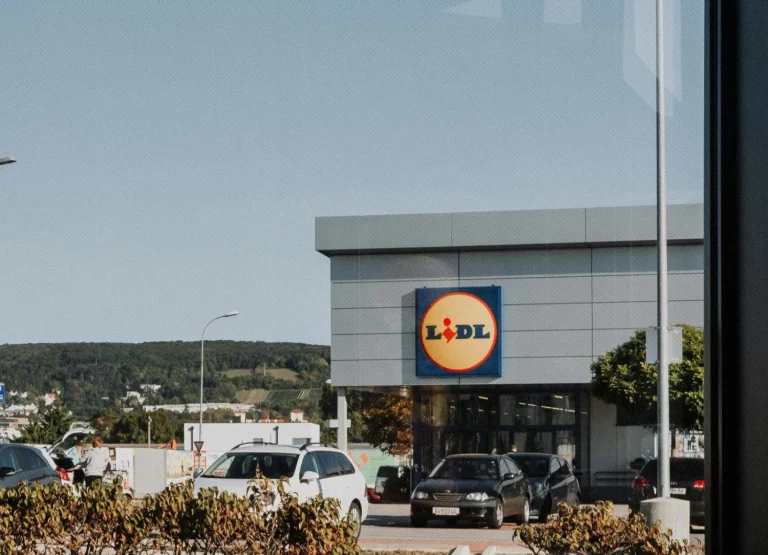 Lidl tiene por menos de 12 euros este magnífico atornillador inalámbrico, tu mejor aliado