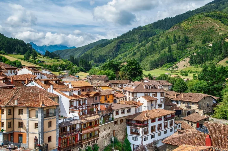 Visita Potes, uno de los pueblos más bonitos de Cantabria