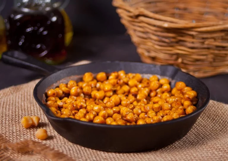 Garbanzos al horno, el snack más sano que puedes tomar