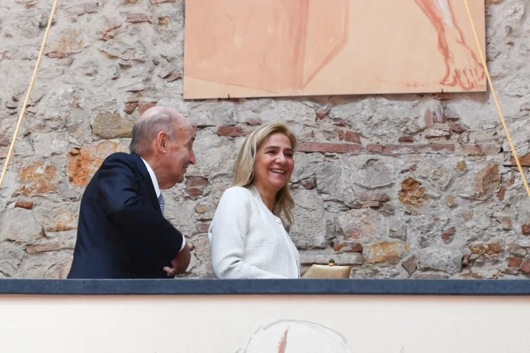 Conoce al hombre que apoyó a la infanta Cristina cuando todos le dieron la espalda