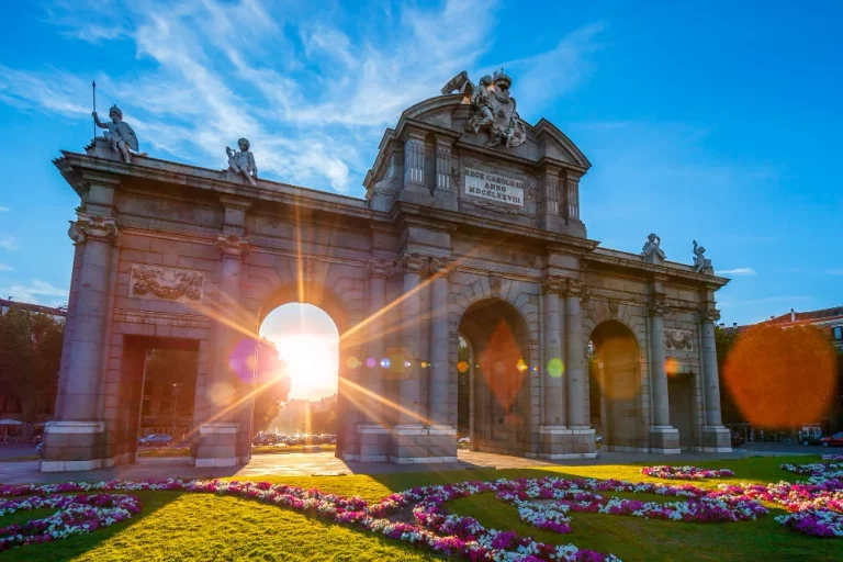 Marzo en España con planazo incluido, 3 destinos que te atraparán