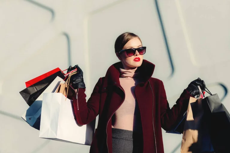 Así es el outlet de Madrid que está reventando los precios del lujo
