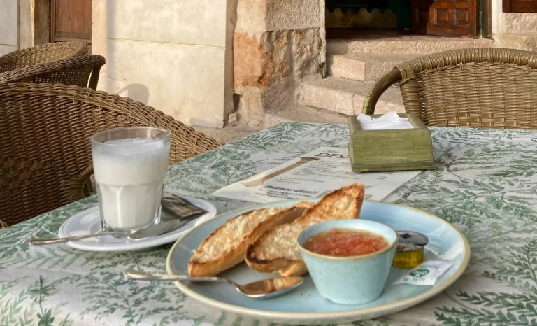 El rincón madrileño que combina vistas de ensueño y desayunos regalados