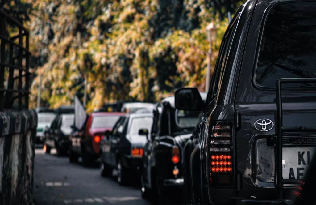 La DGT lo deja claro: abrochar los cinturones vacíos puede salvarte la vida 3 Moncloa La recomendación de la DGT: un aviso importante para disminuir la contaminación