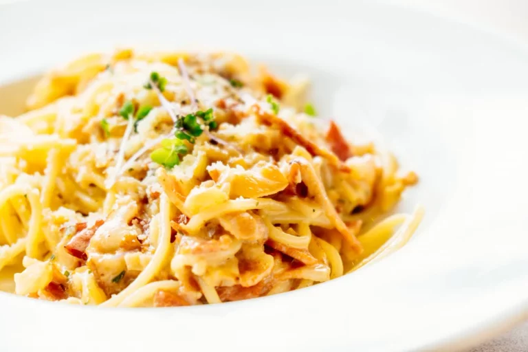 La ‘carbonara’ española existe y se llama ‘carbonata’: así se prepara