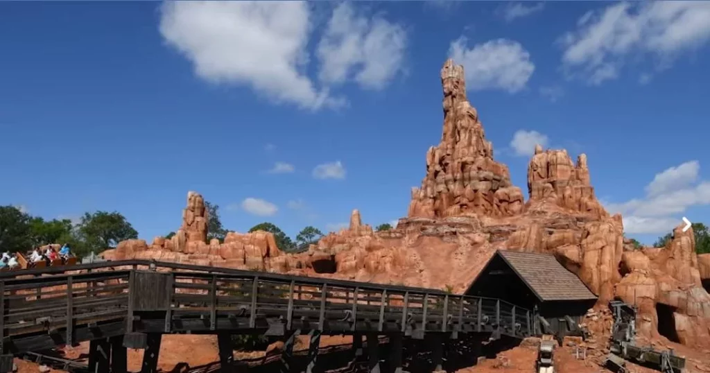 Este estudio lo confirma: hay una atracción de Disney con poderes casi milagrosos 1 Moncloa Las hipótesis que llevaron a esta investigación en Disney