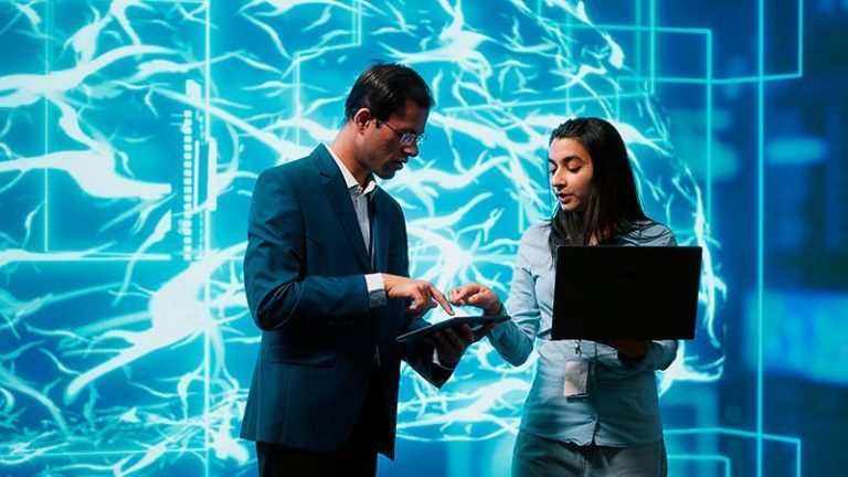 Cristian Albeiro Carmona Hernández: "La transformación digital exige integrar IA y talento humano"