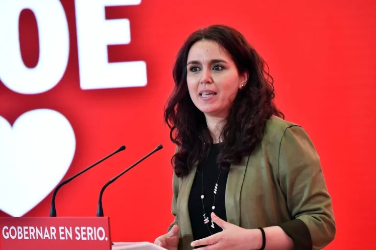 Mónica Carazo (PSM en Rivas), señalada por la degradación de instalaciones deportivas