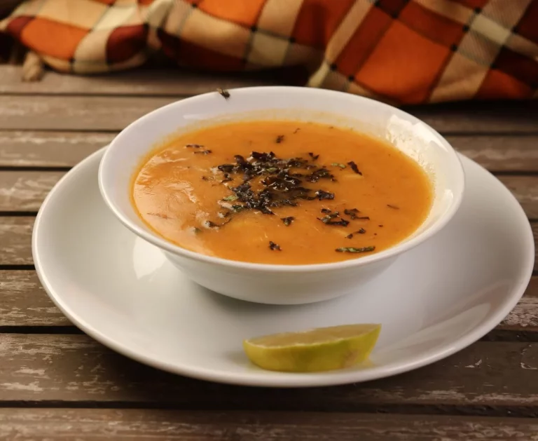 Olvídate del frío con esta receta de Caldo Piornalego extremeño