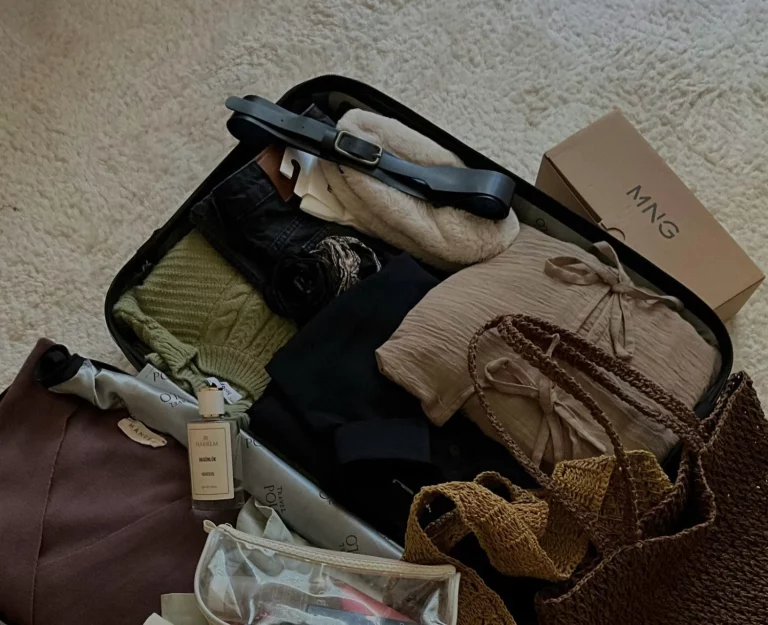Mango tiene el bolso de lujo que parece de Louis Vuitton