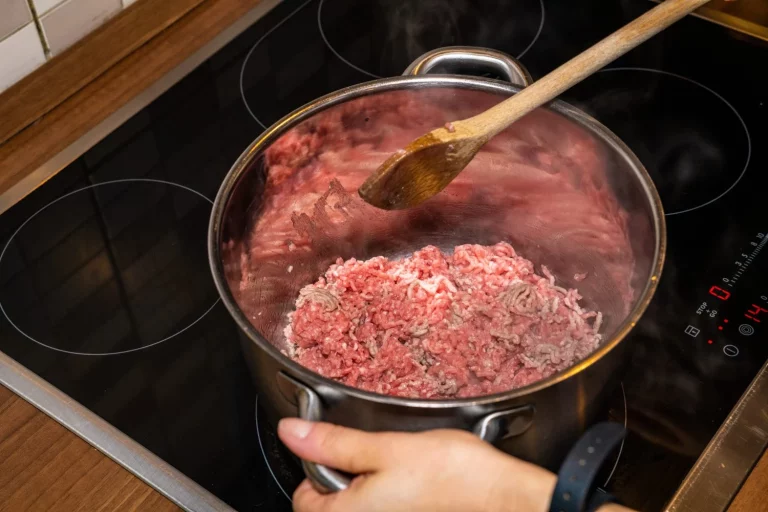 Así se fríe de verdad la carne picada