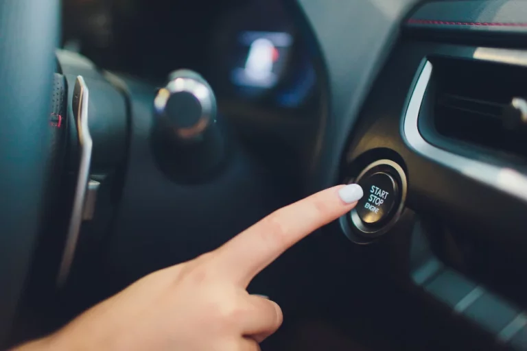 Cómo apagar bien un coche automático y evitar una visita al taller