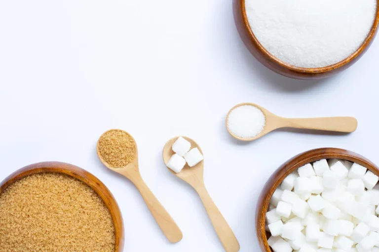 3 edulcorantes naturales ideales para dejar el azúcar para siempre, según expertos en nutrición