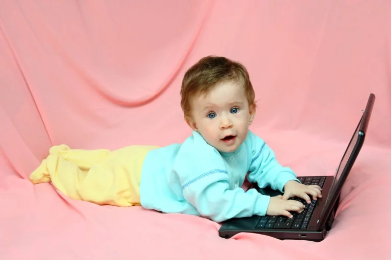 Está naciendo la Generación Beta, por qué será la ola imparable que reescribirá el futuro