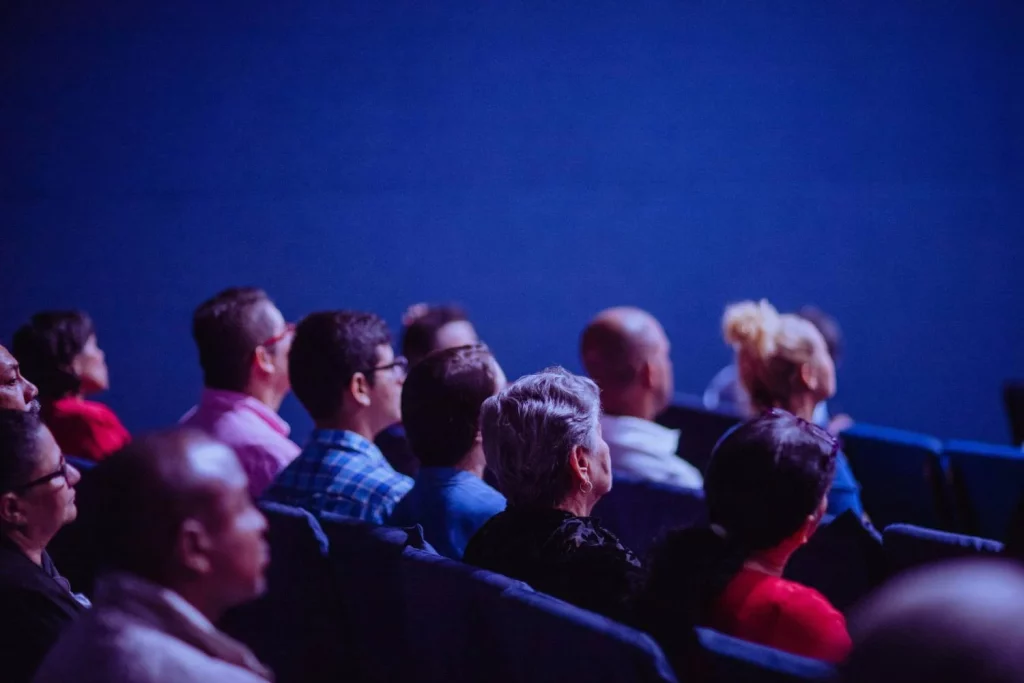 A poco de Barcelona, el cine más grande de toda España 