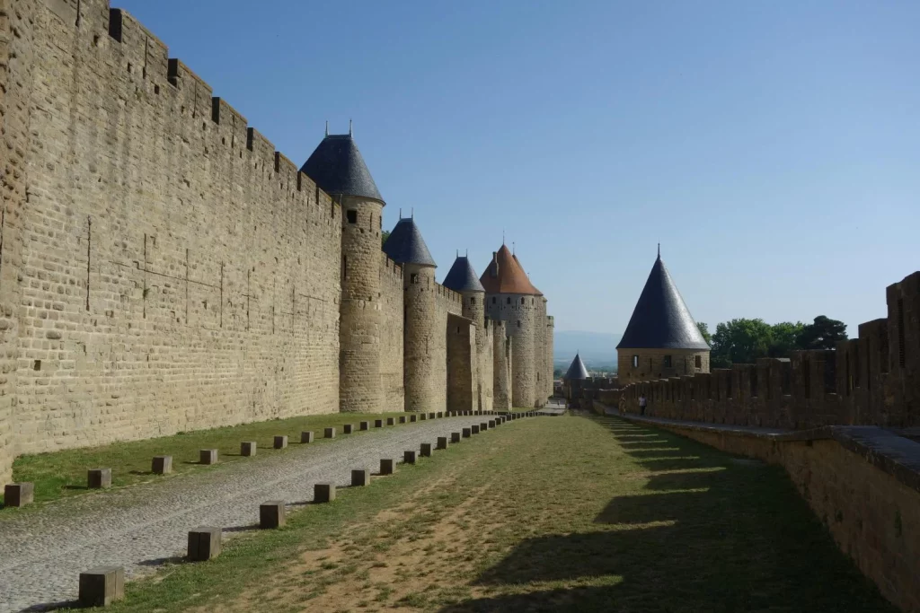 CARCASSONNE: UN VIAJE AL PASADO MEDIEVAL