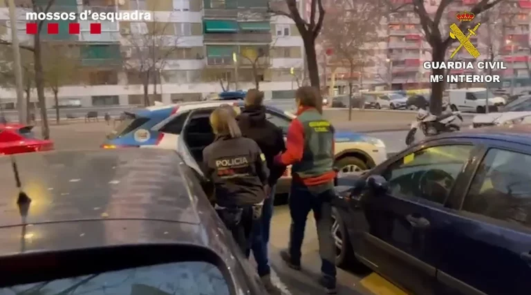 Detenido en Barcelona el sicario que mató al «Loco Aroni» en Madrid