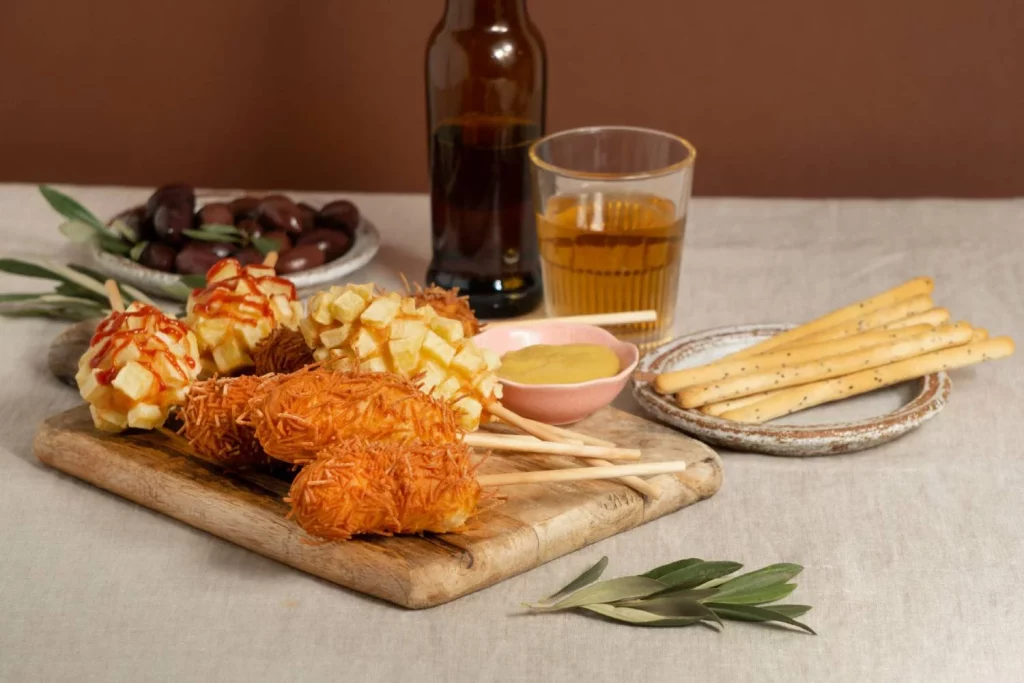 Madrid flipa con este restaurante donde todo está al revés, hasta te pagan por comer 7 Moncloa El preferido de todo Madrid con aperitivito free