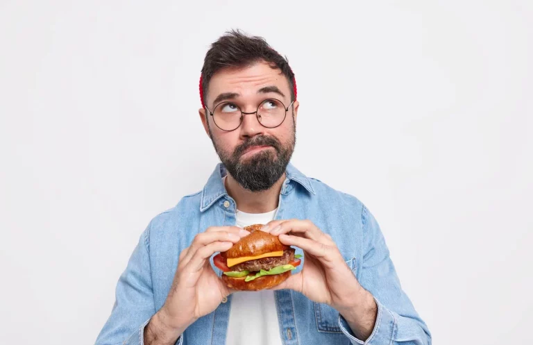 Así es la estafa de la hamburguesa que ya está engañando a españoles