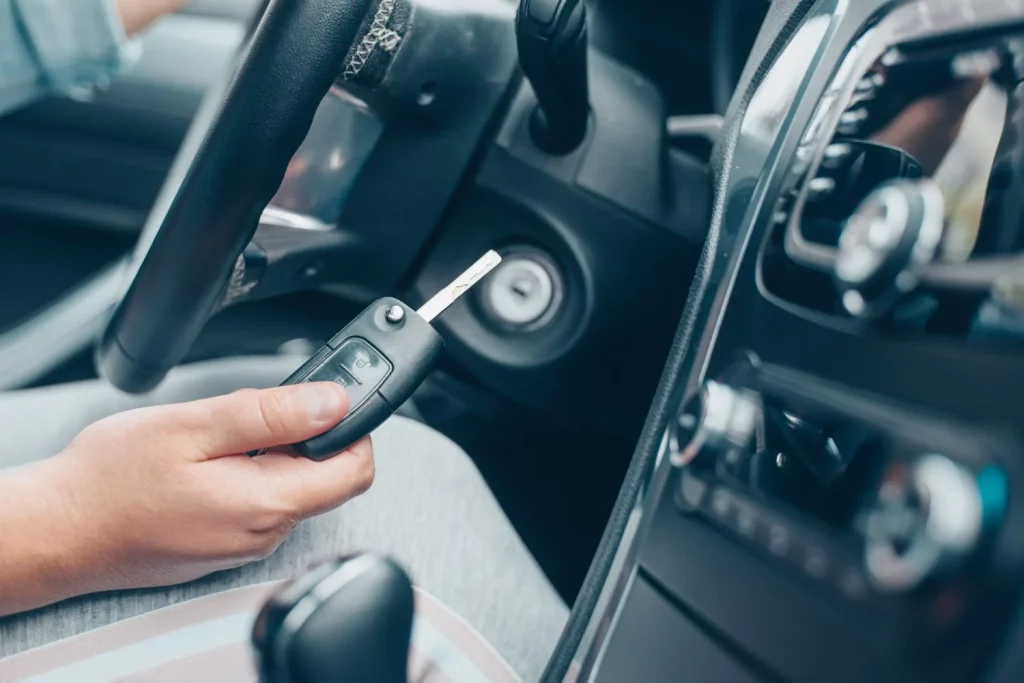 La OCU lo deja claro: esto es lo que pasa si apagas el Start-Stop del coche 8 Moncloa EFECTOS SOBRE LA BATERÍA Y COMPONENTES DEL VEHÍCULO
