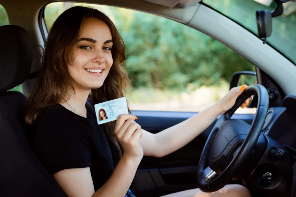 El significado oculto del código 02.01 en el carnet de conducir español 10 Moncloa ADAPTACIONES Y TECNOLOGÍA: CONDUCIENDO HACIA LA INCLUSIÓN