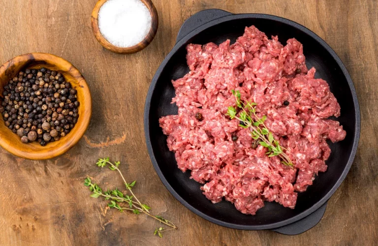 Así maquillan la carne picada en el súper para que te parezca recién hecha