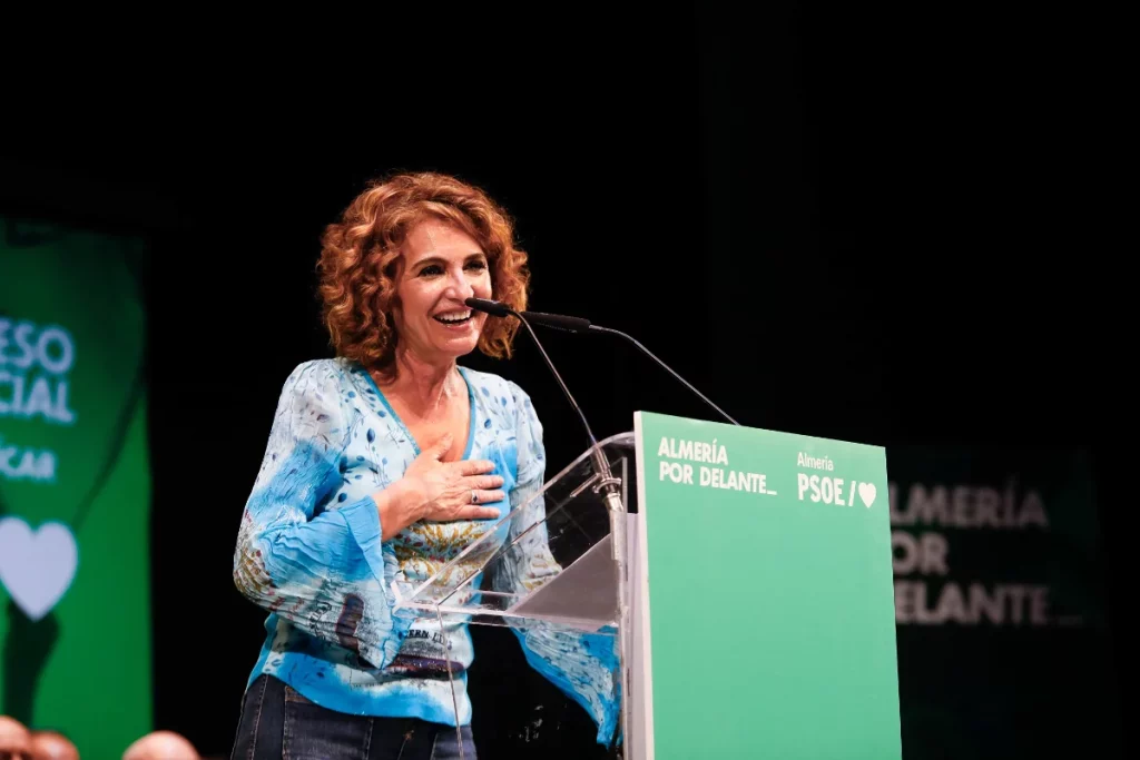 Montero cuadruplica las devoluciones en la Renta 2024: «Huele a elecciones» 1 Moncloa María Jesús Montero, de mitin en mitin en Andalucía mientras la Agencia Tributaria acelera las devoluciones | Fuente: Agencias